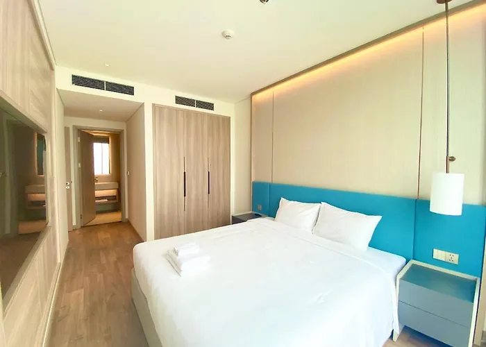 A La Carte Bay View 2pn * Ha Long